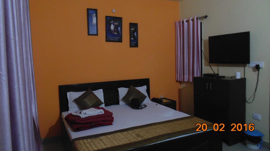 Suncity Inn Nueva Delhi Exterior foto